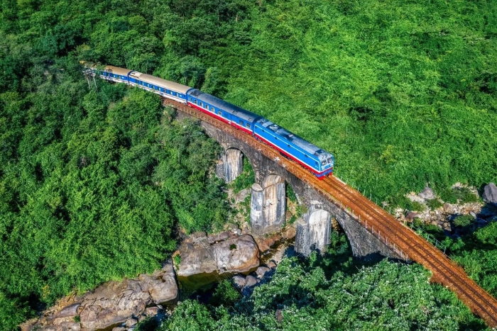 Image spectacle du train en d'haute vue